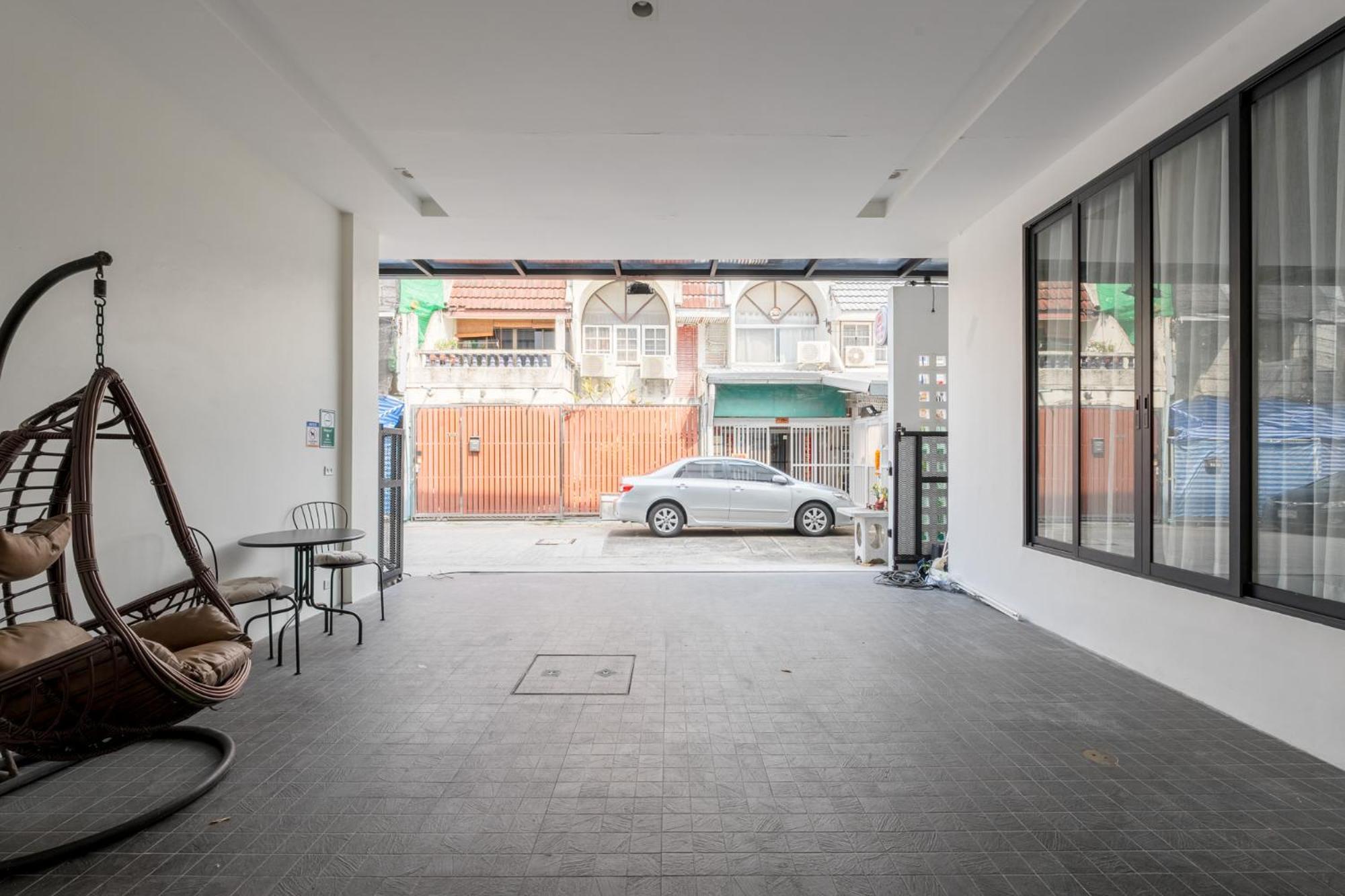 Cj Private Near Bts Thonglor Pousada Bangkok